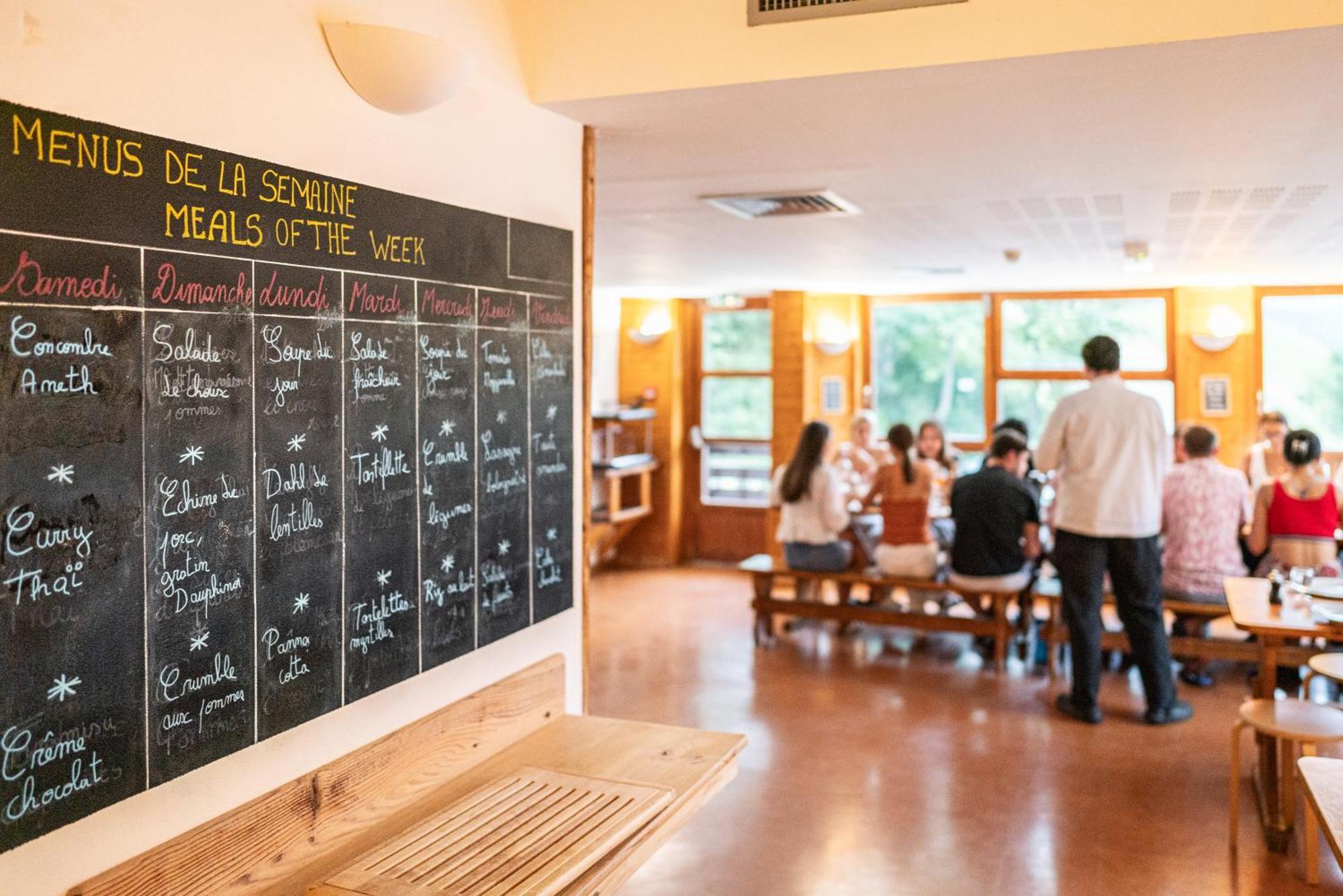 Auberge De Jeunesse Hi Clusaz Zewnętrze zdjęcie