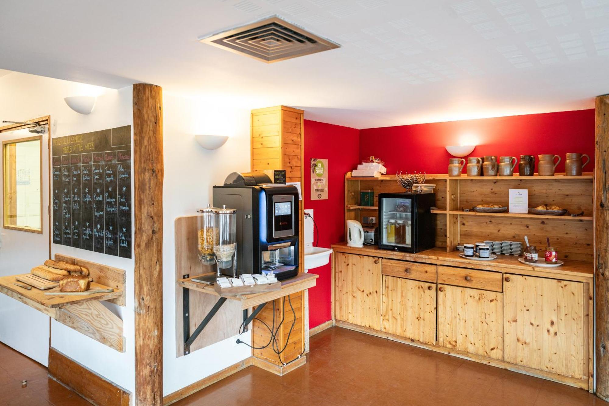 Auberge De Jeunesse Hi Clusaz Zewnętrze zdjęcie