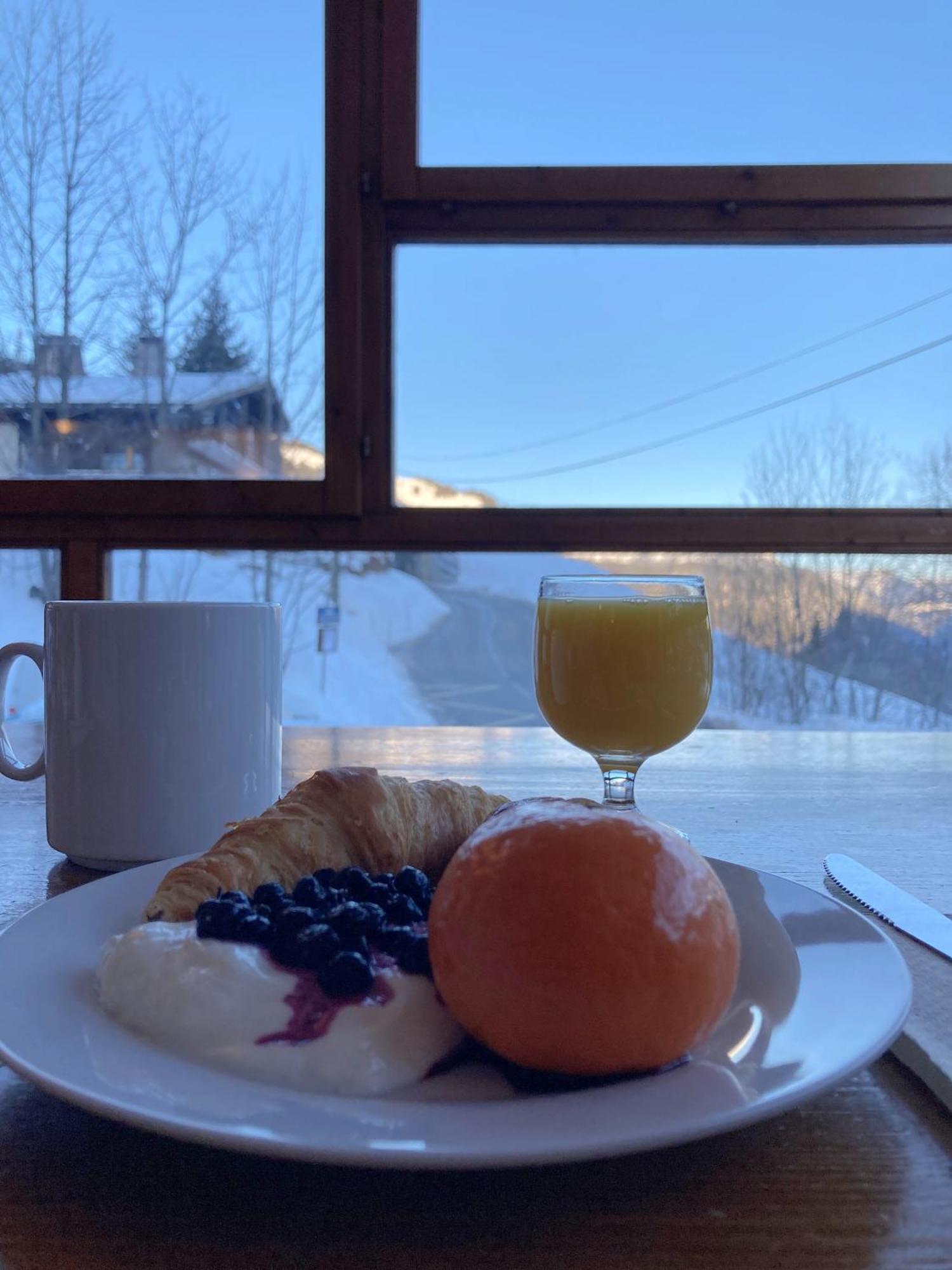 Auberge De Jeunesse Hi Clusaz Zewnętrze zdjęcie