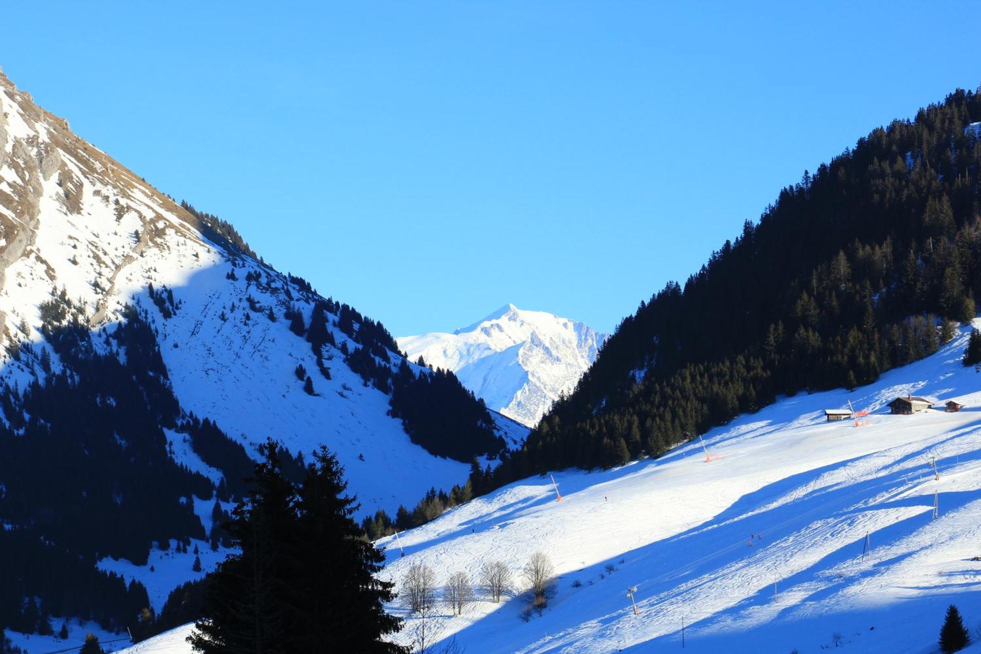 Auberge De Jeunesse Hi Clusaz Zewnętrze zdjęcie