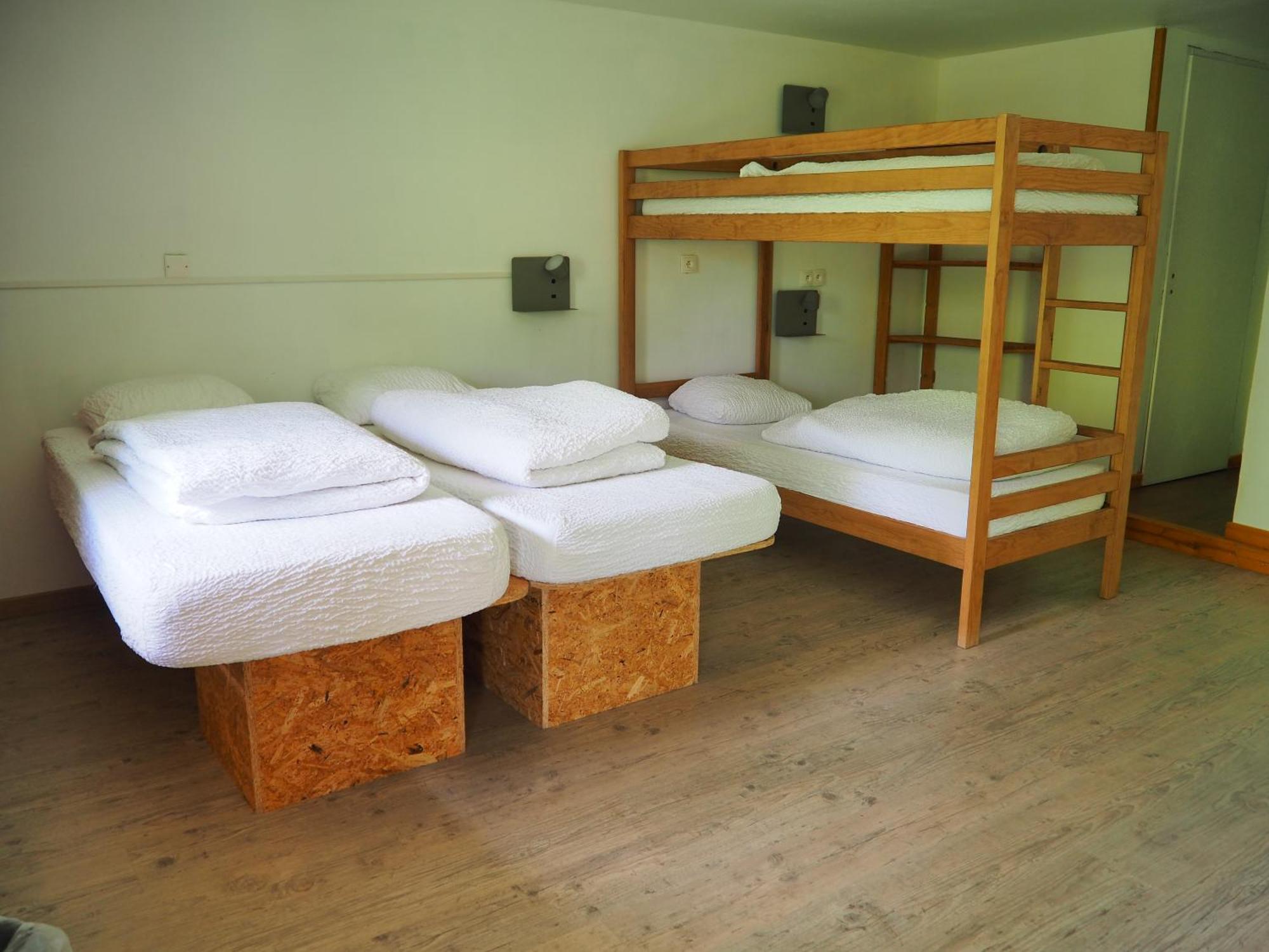 Auberge De Jeunesse Hi Clusaz Zewnętrze zdjęcie