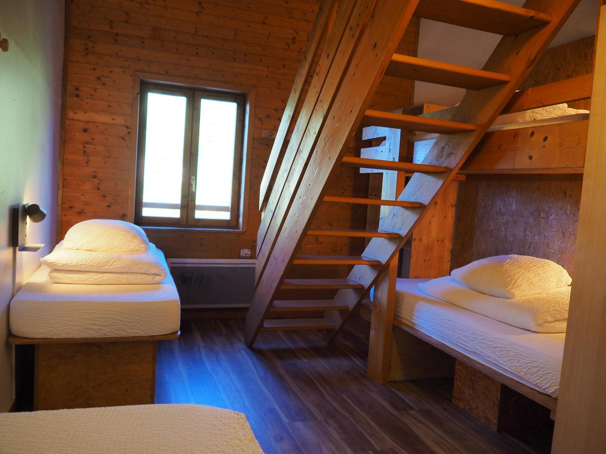 Auberge De Jeunesse Hi Clusaz Zewnętrze zdjęcie