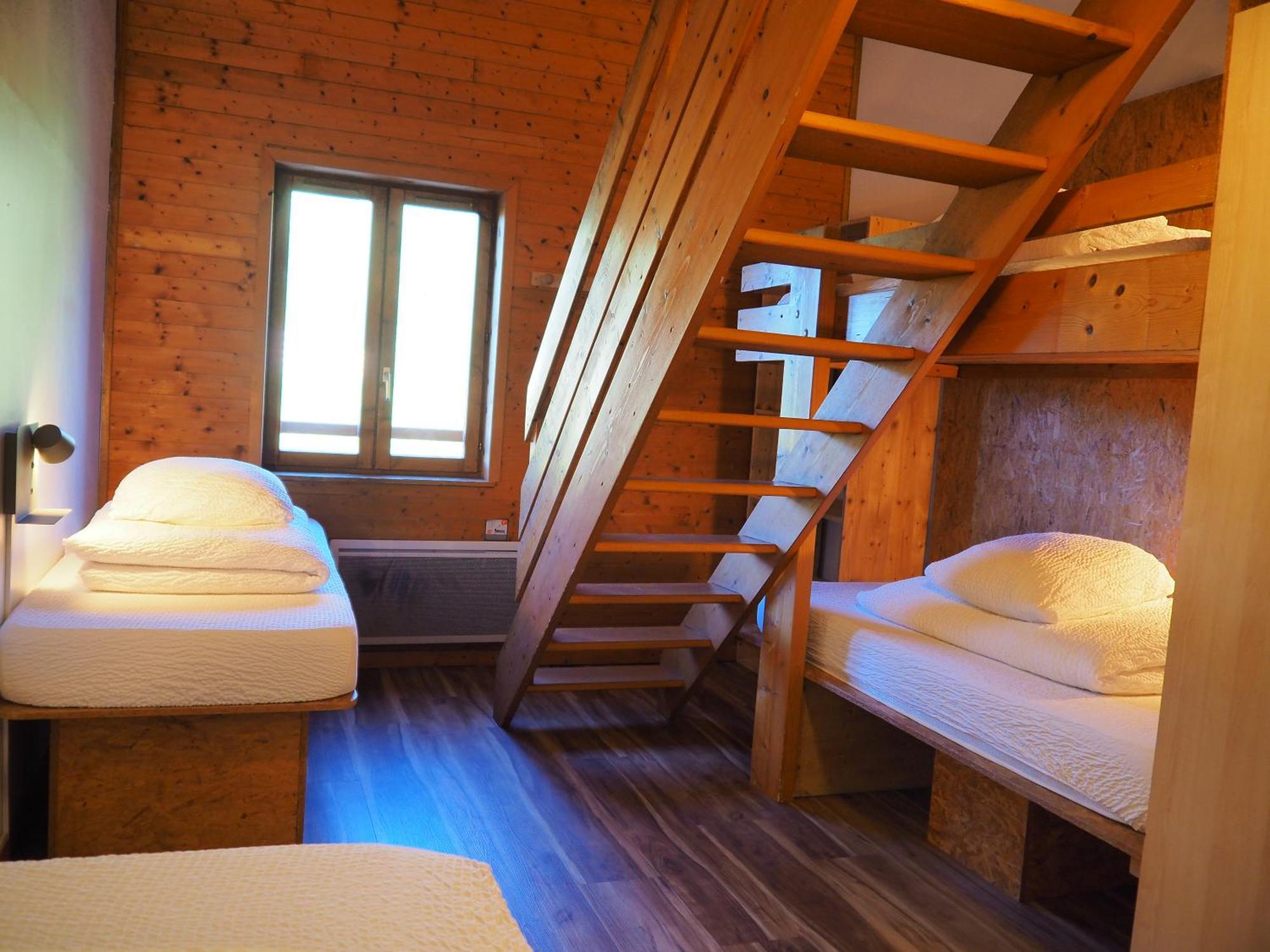 Auberge De Jeunesse Hi Clusaz Zewnętrze zdjęcie